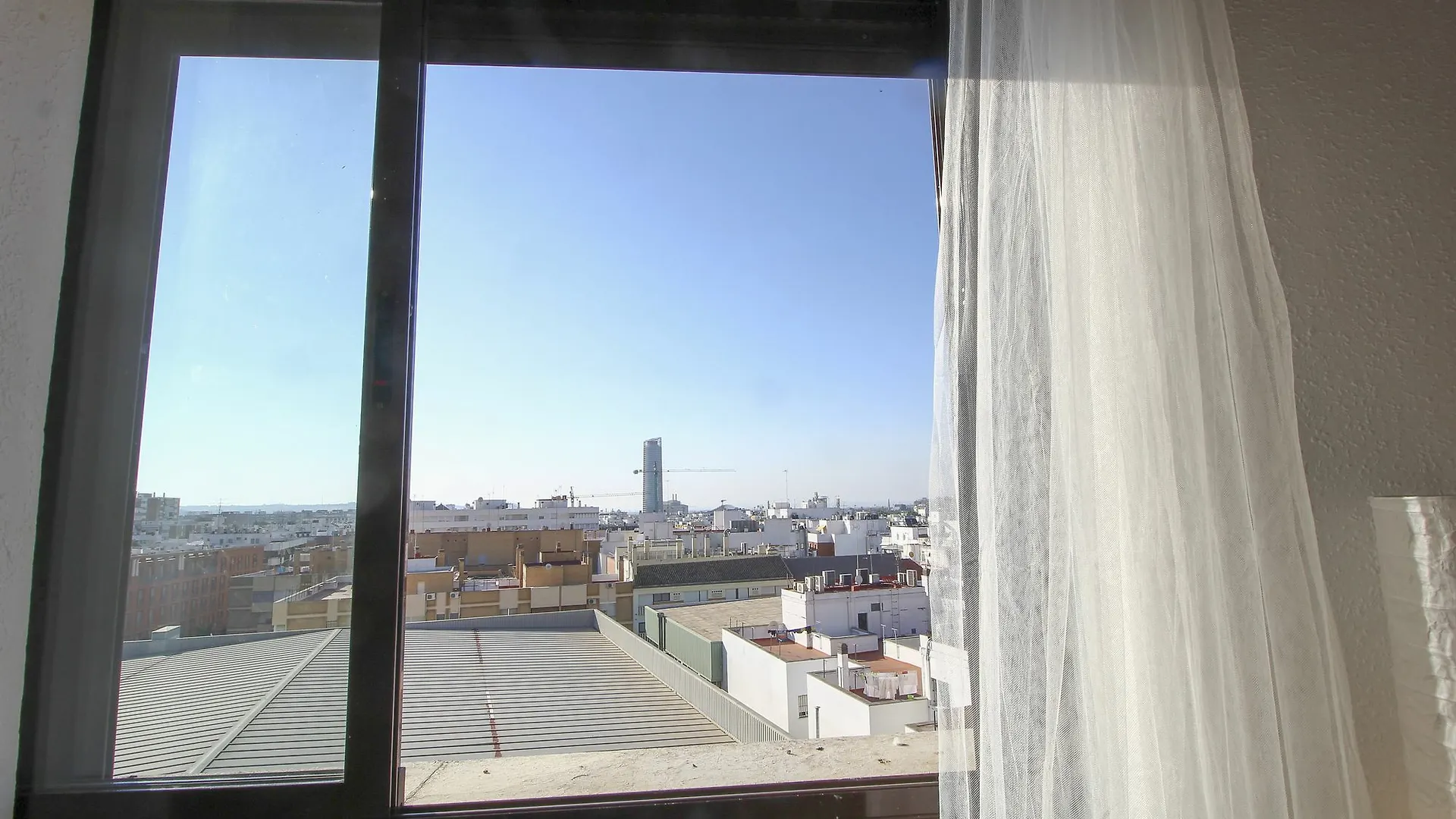 Deluxe Apartment Puente De Los Remedios Seville